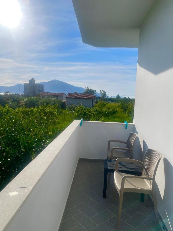 Kred Hotel Orikum Bagian luar foto